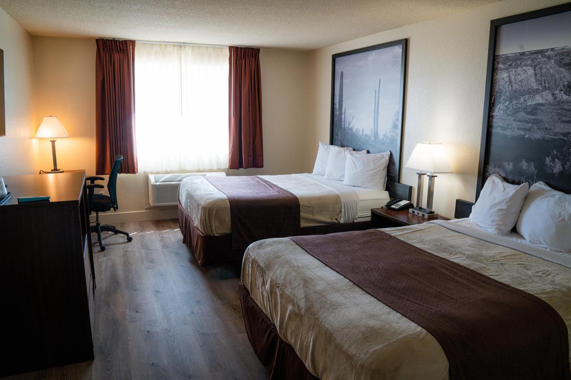 Super 8 By Wyndham Yuma Hotel Bagian luar foto